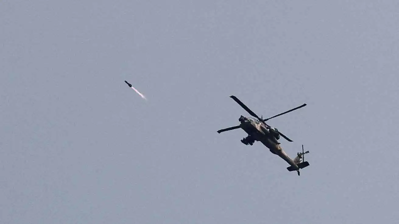 الجيش الإسرائيلي يعلن قصف أكثر من ألفي هدف لحزب الله في لبنان