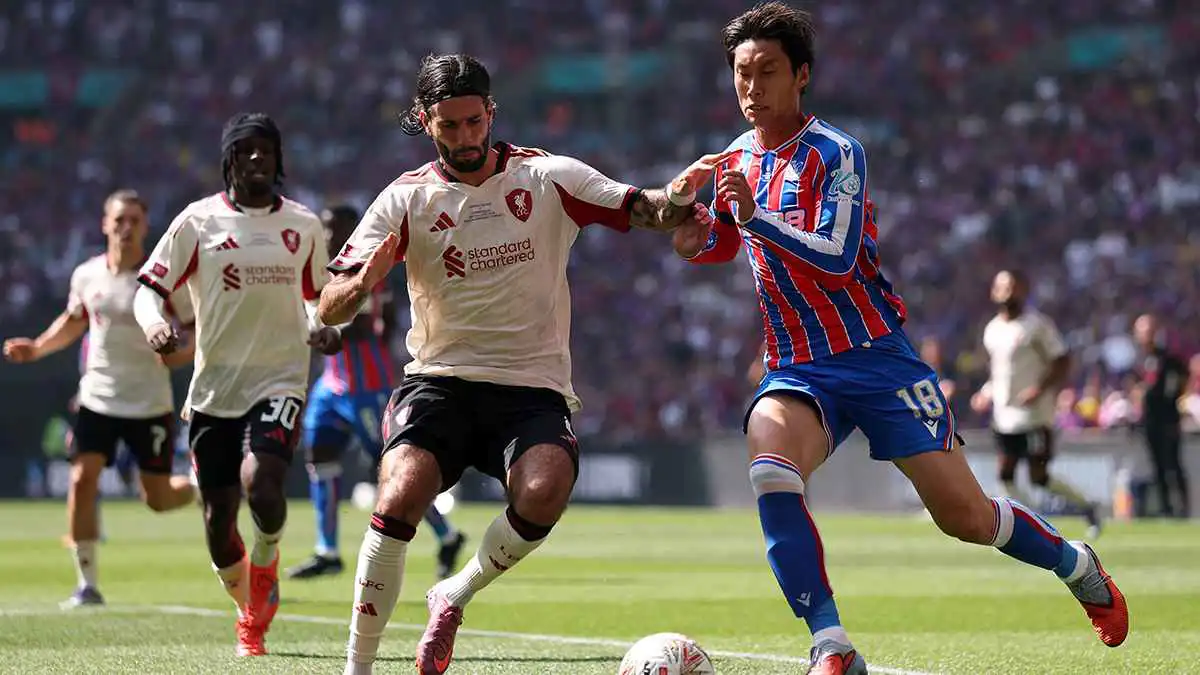 ملخص وأهداف ونتيجة مباراة ليفربول ضد كريستال بالاس في كأس الدرع الخيرية