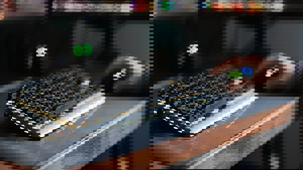 تونس.. الابتزاز الجنسي ينتشر ويدمّر عائلات وسط نقص التشريعات