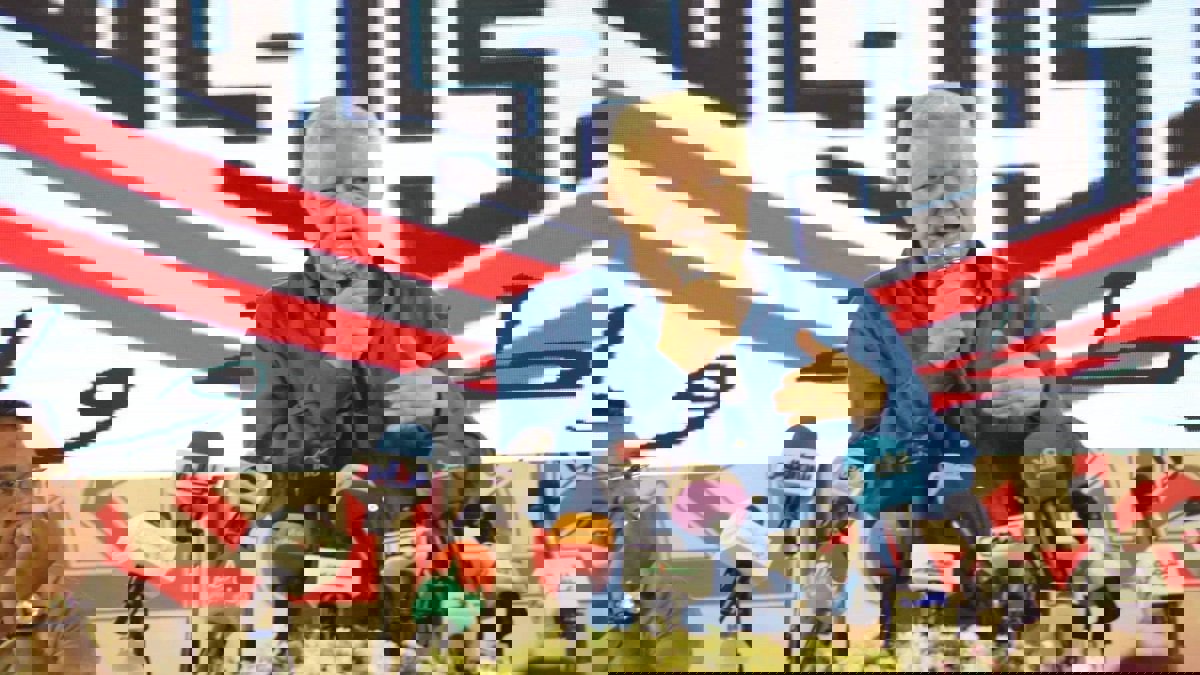 مرتضى منصور يحمل الاتحاد المصري مسؤولية أزمة مباراة الزمالك وجينيراسيون.. وشريف إكرامي يرد على أنباء انتقاله للزمالك (فيديو)