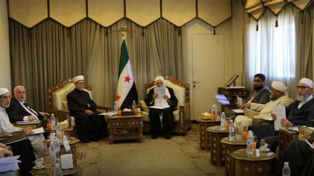 نالت إشادة أمريكية.. فتوى تحرم "الثأر والانتقام" في سوريا