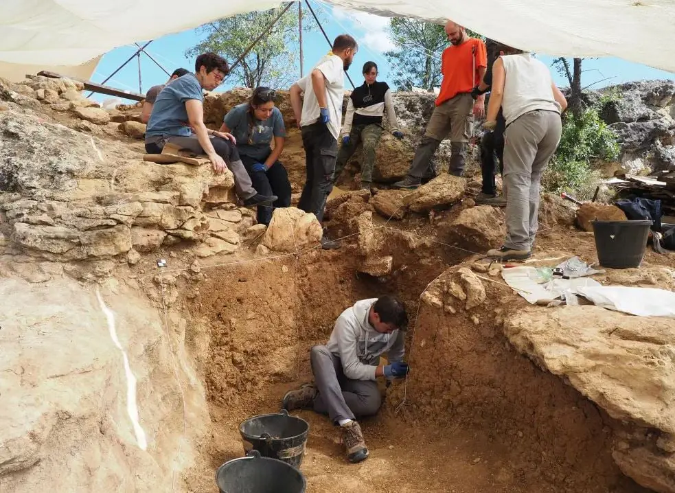 مدريد: العثور على حفرية لأشباه البشر تعود إلى العصر الجليدي