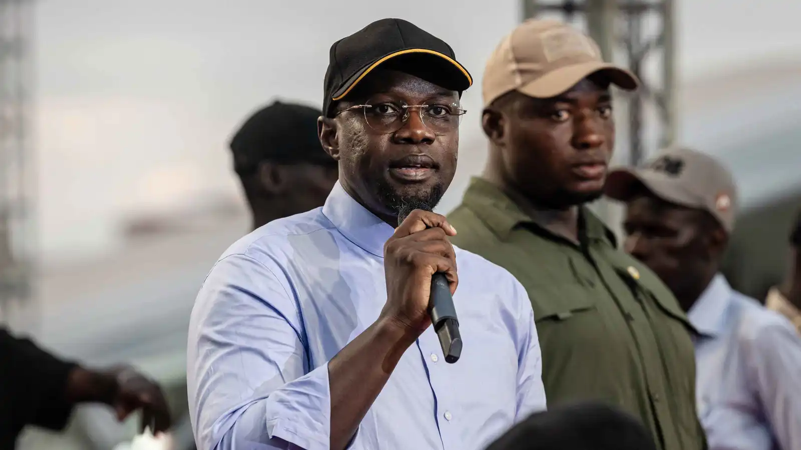 عثمان سونكو يطالب شعب السنغال بتقديم "التضحيات"