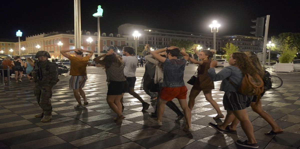 شهود يصفون حالة الرعب خلال هجوم الشاحنة في نيس الفرنسية‎