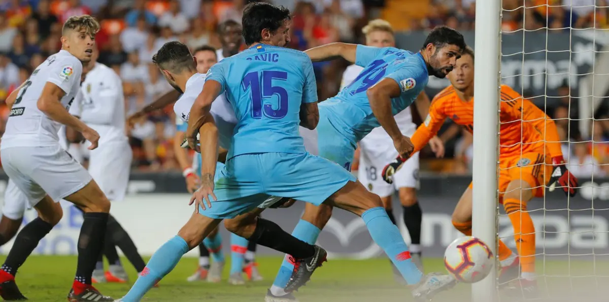 فالنسيا ينتزع التعادل من أتلتيكو مدريد في الدوري الإسباني (فيديو)