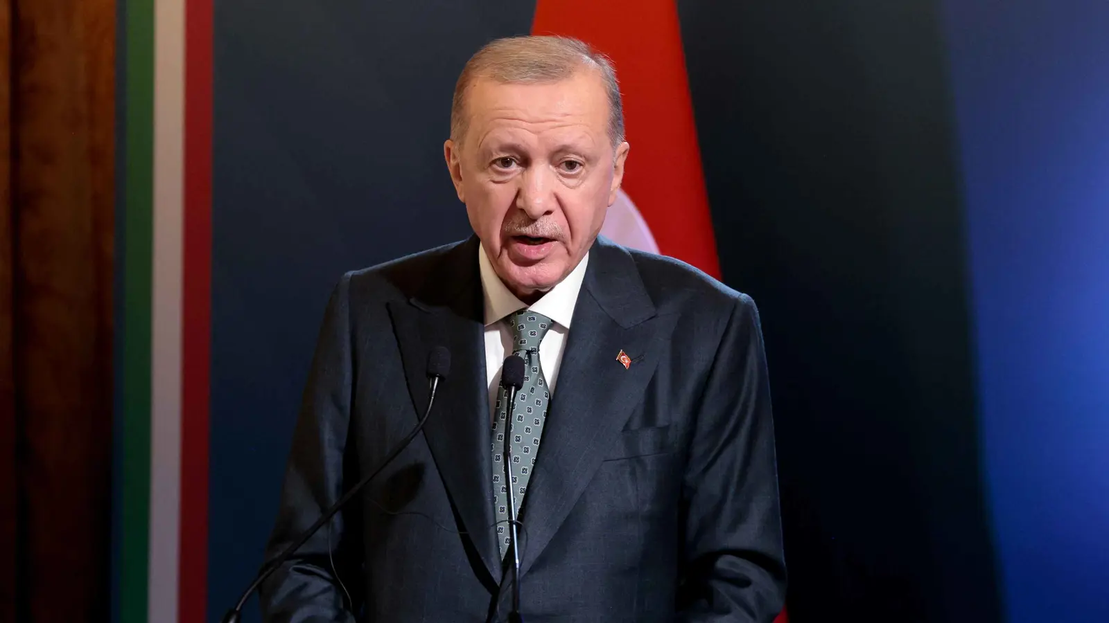 محادثات تركية عراقية حول تسليم سلاح الأكراد