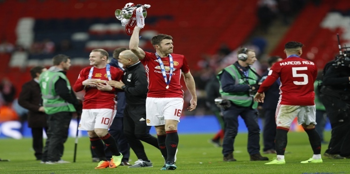 مانشستر يونايتد يقيم مباراة تكريم لكاريك نهاية الموسم