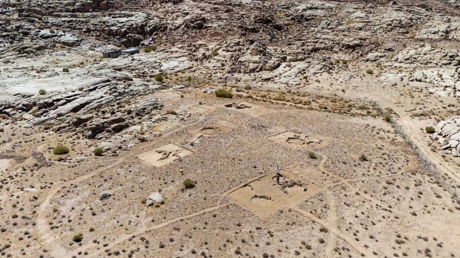 اكتشاف أكبر مستوطنة بشرية بالجزيرة العربية عمرها 11 ألف عام (صور)