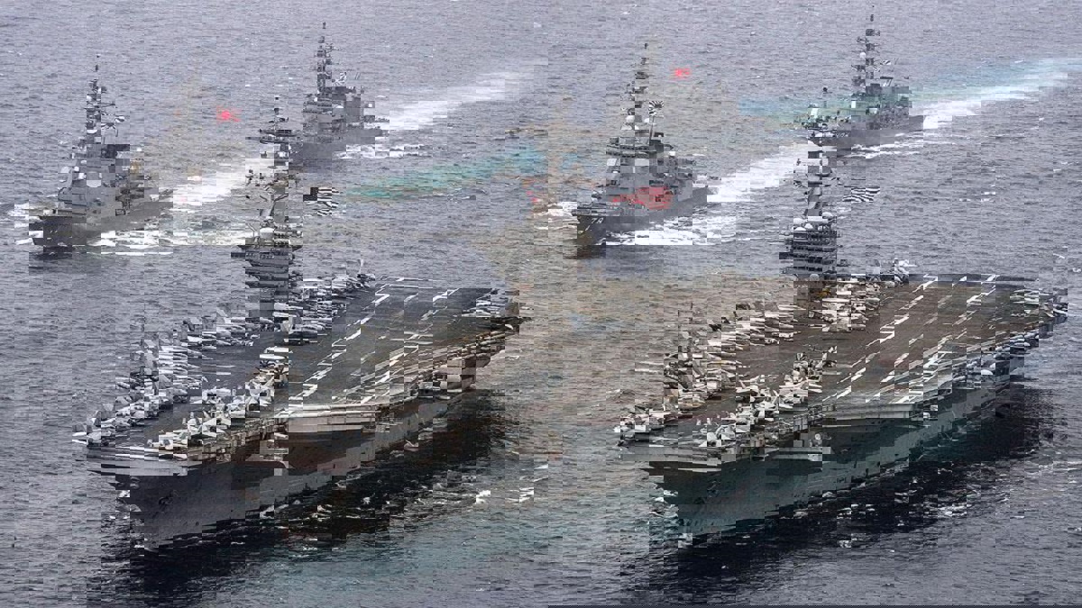 البحرية الأمريكية ترسل سفينتين عبر مضيق تايوان الإستراتيجي