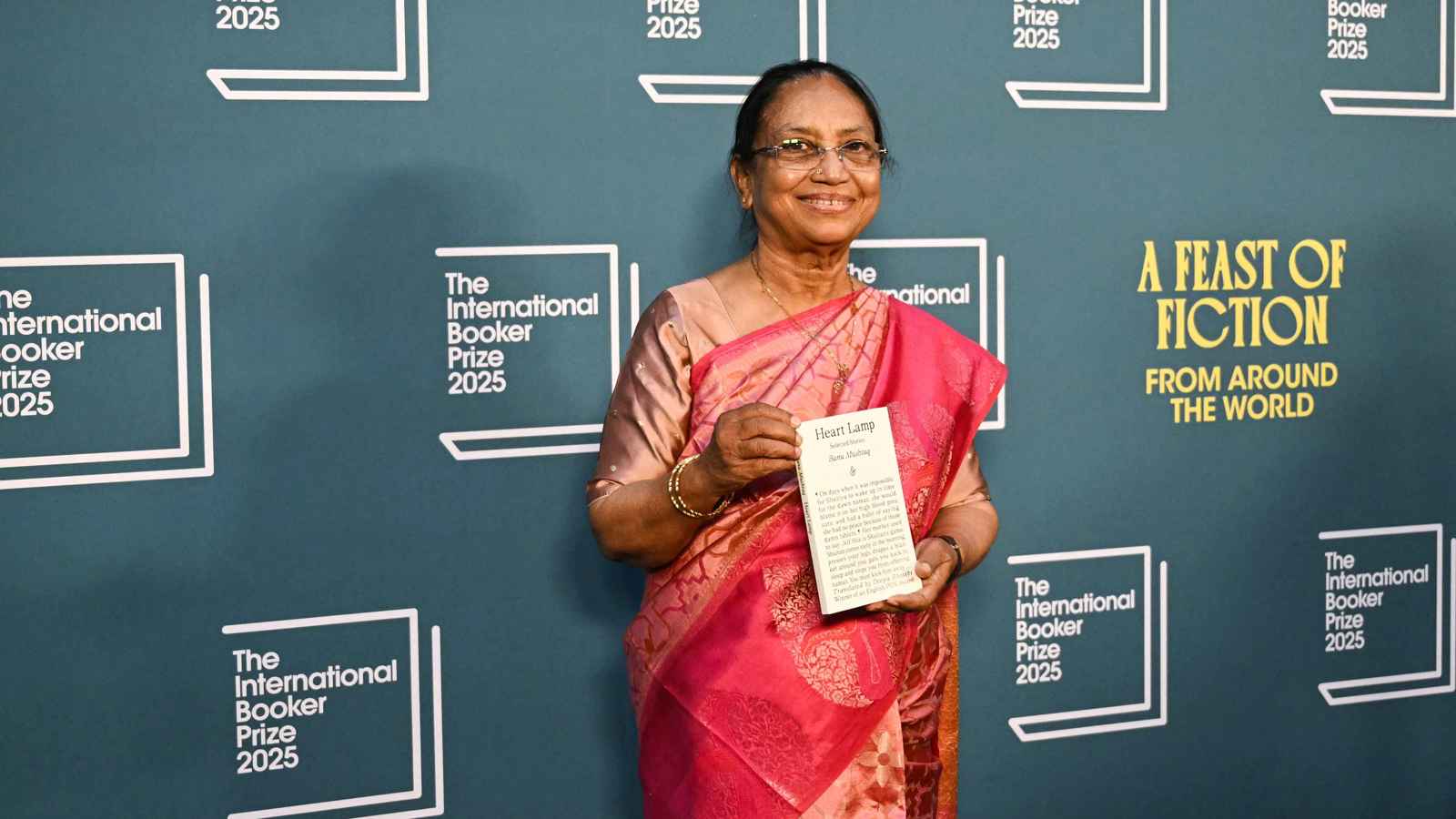 أول كتاب من نوعه.. الإعلان عن القصة الفائزة بالبوكر الأدبية العالمية