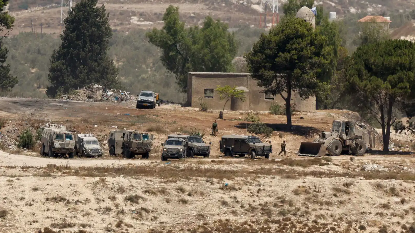 وسط ضغوط وتحذيرات.. كيف سيحسم ترامب موقفه من ضم إسرائيل للضفة الغربية؟