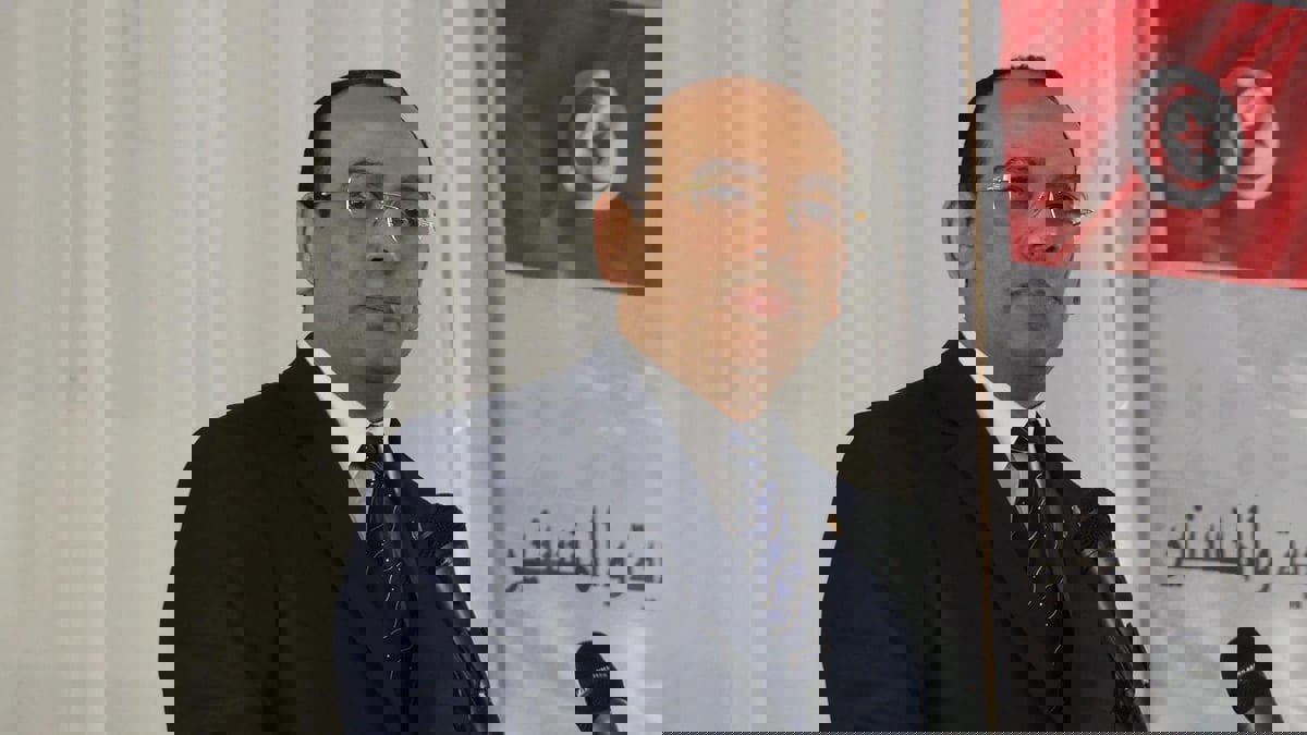 رغم الجدل.. وزير الشؤون الدينية التونسي يتمسك بإنشاء كتاتيب لتحفيظ القرآن
