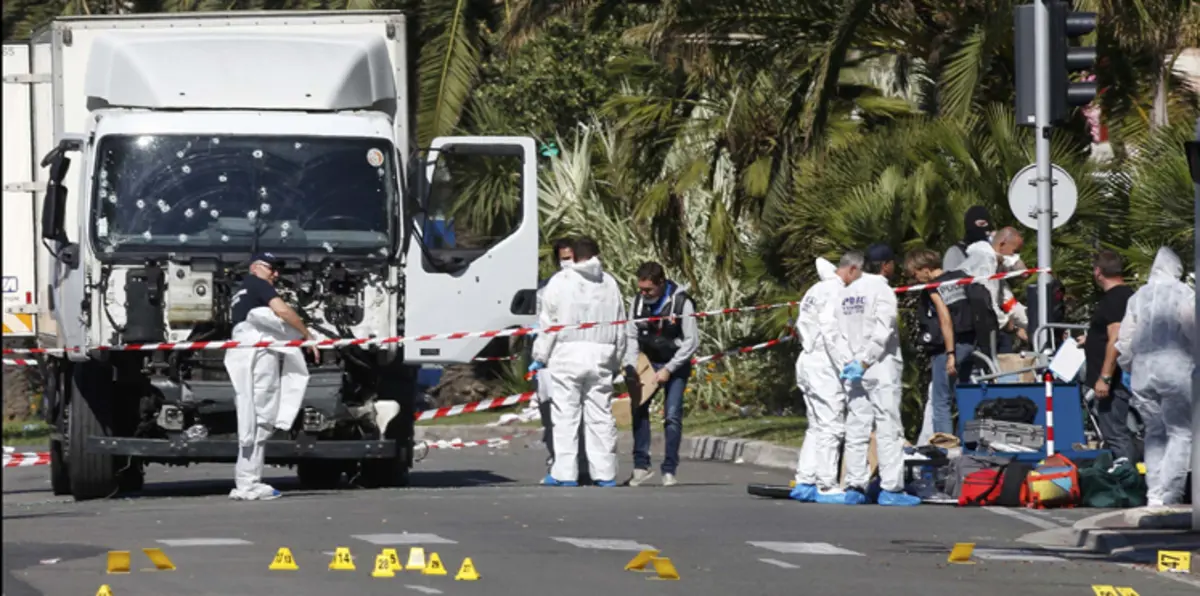 ‫شقيق منفذ هجوم نيس يُكذّب داعش: أخي لا يصلي ولا يصوم ولاعلاقة له بالتطرف