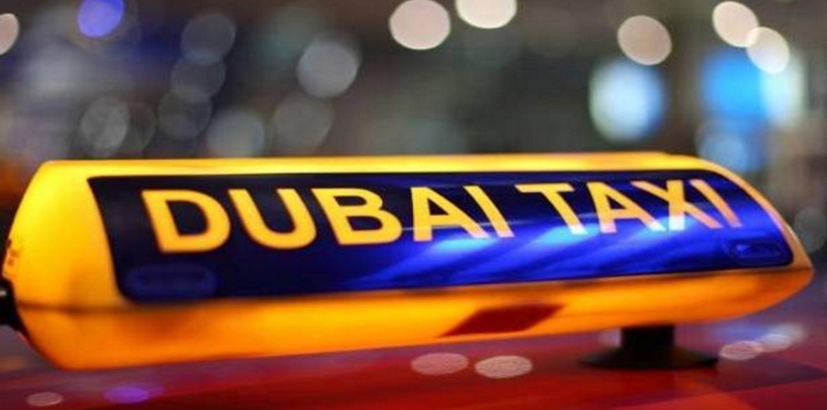 الإمارات.. سائق تاكسي بدبي يحتجز نساء داخل سيارته وهذا هو السبب