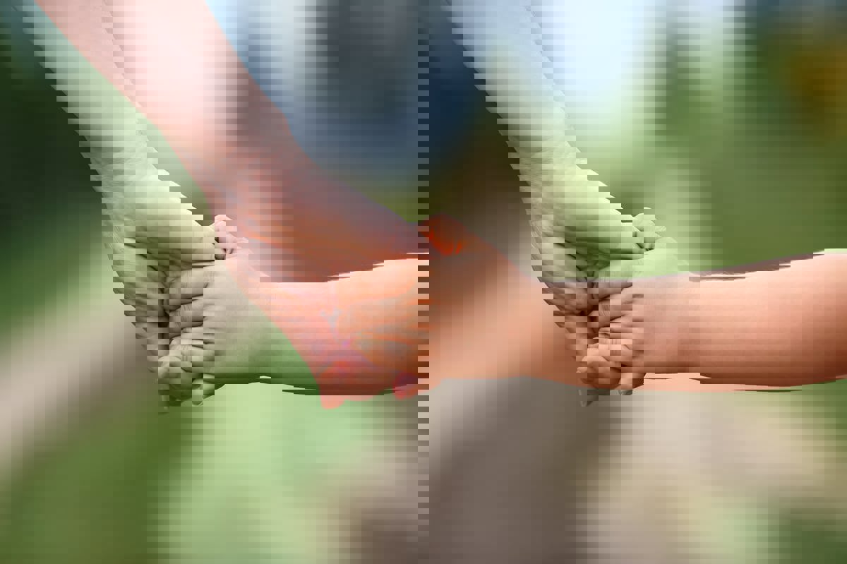 مصر.. إخلاء سبيل امرأة حاولت اختطاف طفل في غفلة من والدته (فيديو)
