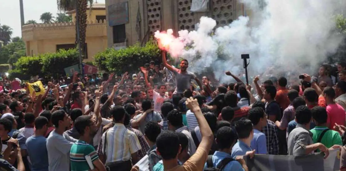 محكمة مصرية تلغي عقوبة السجن بحق 47 محتجًّا على "تيران وصنافير"