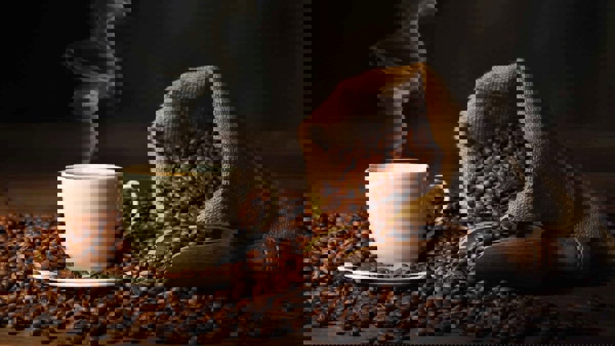  بلومبيرغ: مستقبل القهوة ينذر بطعم أكثر مرارة وثمن باهظ