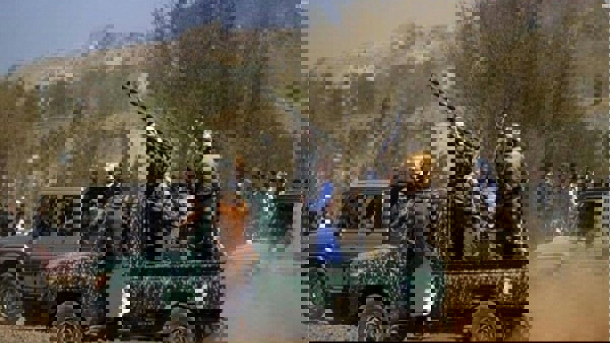 الجيش اليمني يوثق 183 اعتداء حوثيا على مواقعه ويصد هجمات للميليشيا في مأرب وصرواح