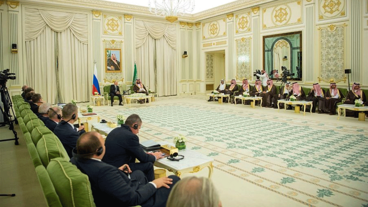 محمد بن سلمان وبوتين يترأسان الاجتماع الأول للجنة الاقتصادية السعودية الروسية