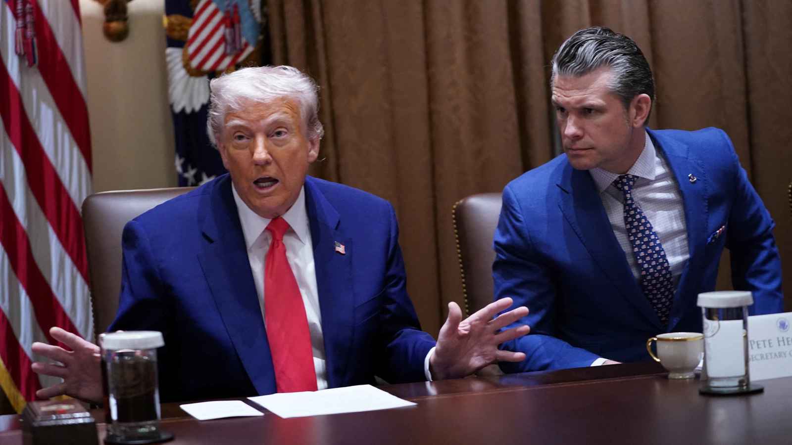 رغم "الخلل المزلزل".. هيغسيث "رائع" في نظر ترامب