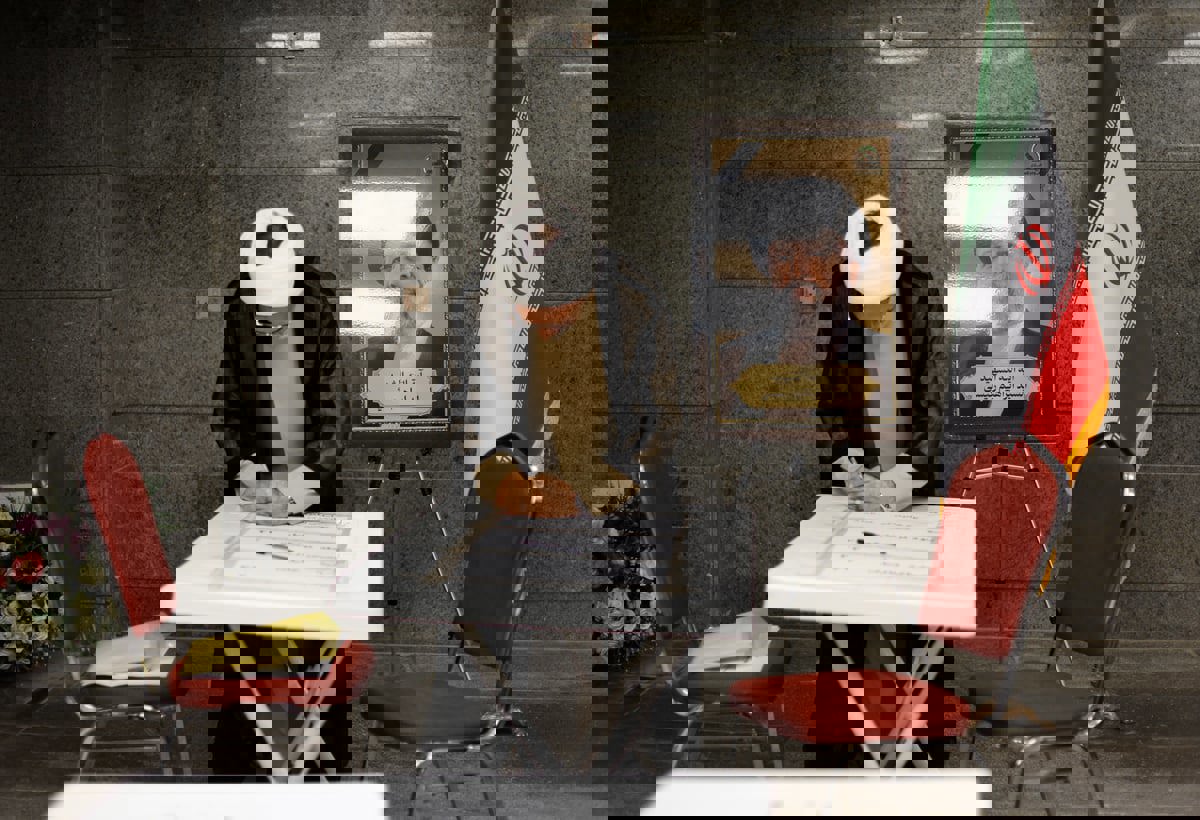 لا صوت يعلو فوق سلطة المرشد.. هل يحدث الرئيس الجديد فرقاً في السياسة الإيرانية؟