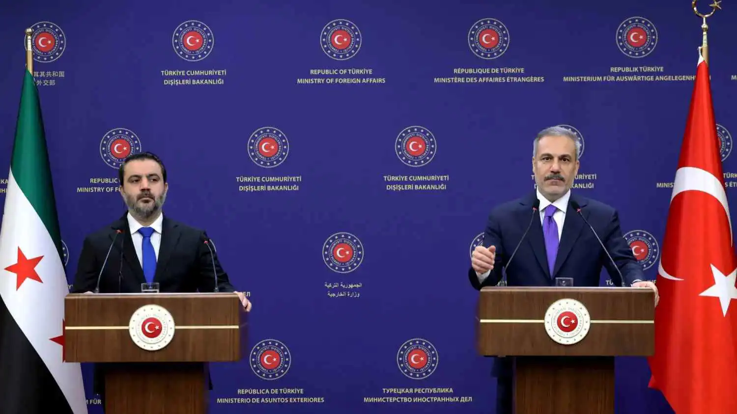 الشيباني: نرفض التقسيم "وقسد" بطيئة في تنفيذ (اتفاق 10 آذار)