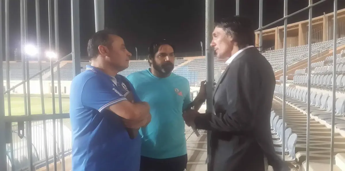 مدرب نادي الزمالك المصري يبكي على الهواء (فيديو)