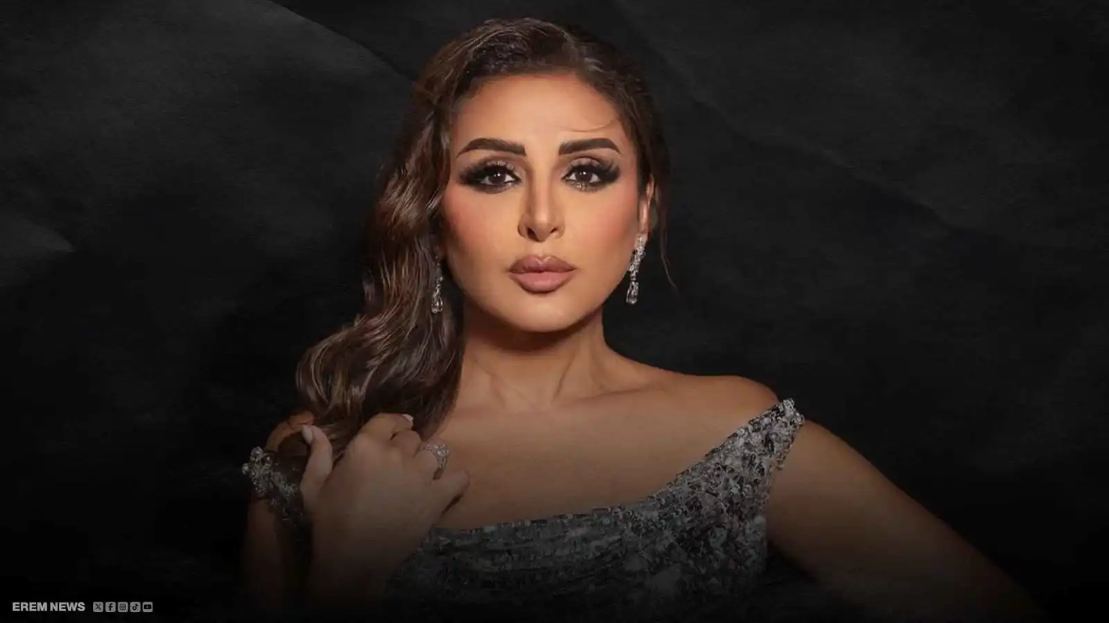 أول ظهور لأنغام بعد شائعة المرض.. صورة من المستشفى تثير ضجة