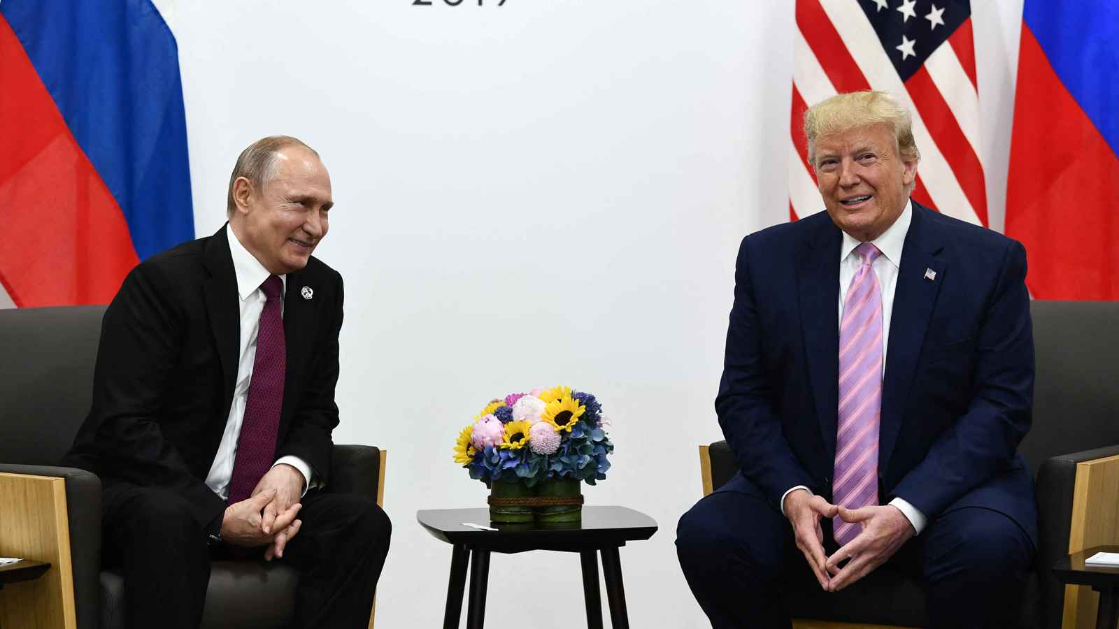 اتصالات أمريكية روسية.. هل تفتح باب السلام بشأن أوكرانيا؟‎