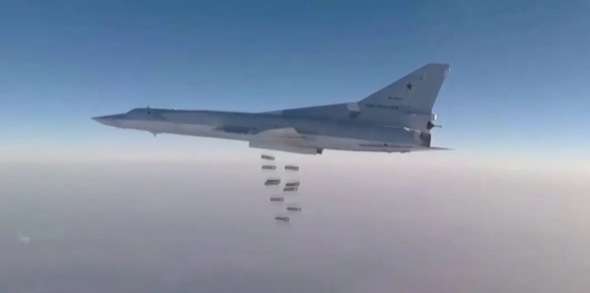 ما أهمية استخدام روسيا قاعدة إيرانية للقتال في سوريا؟