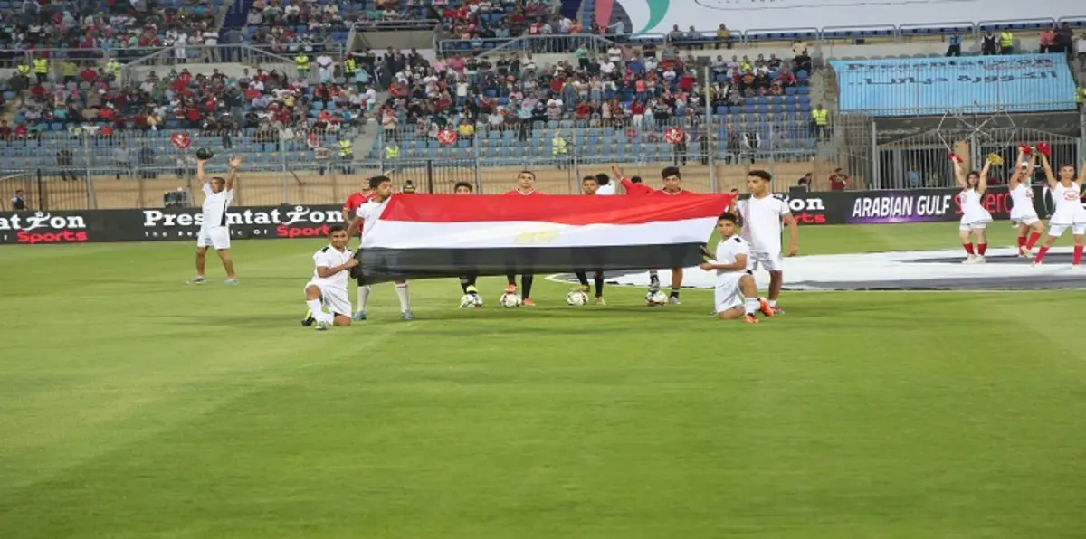 هل يعيد السوبر الإماراتي الجماهير للدوري المصري؟