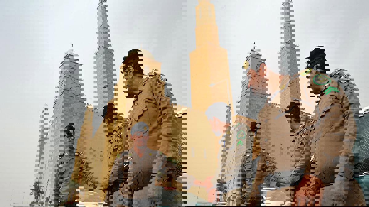 بعد ضرب امرأة خلالها.. الكشف عن بعض تفاصيل "مشاجرة طريق الملك عبدالعزيز" في جدة (فيديو)