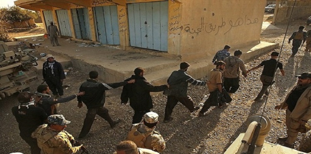 داعش يلاحق 5 من قادته سرقوا مقتنيات التنظيم وفروا من الموصل