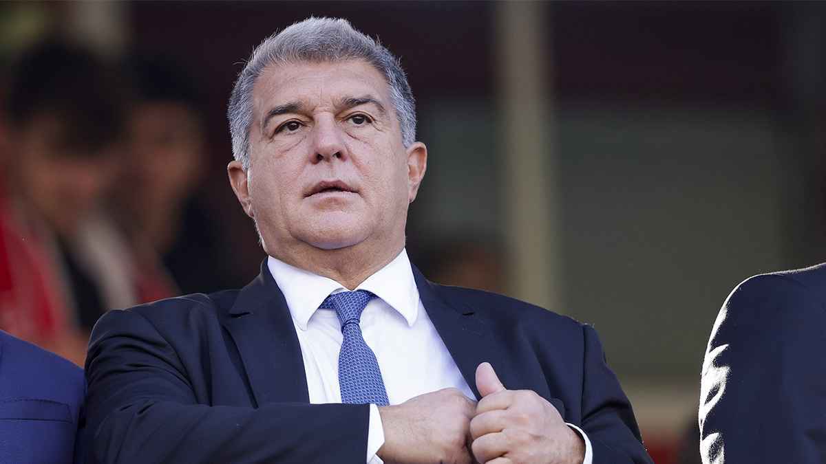 لابورتا: الكرة الذهبية يجب أن تكون لأحد لاعبي برشلونة