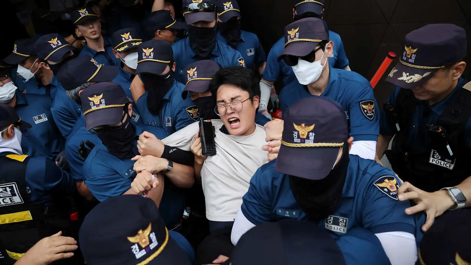 كوريا الجنوبية تعزل قائد الشرطة على خلفية "الأحكام العرفية"