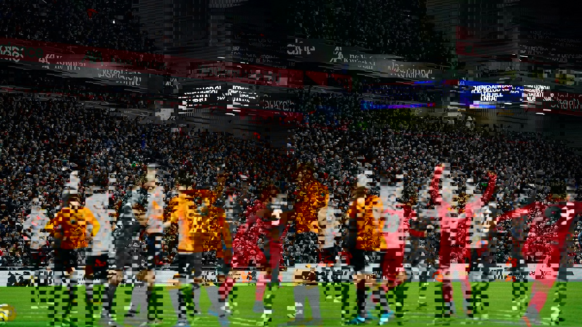 الموعد والقنوات الناقلة والتشكيل المتوقع.. كل ما تريد معرفته عن مباراة وولفرهامبتون ضد ليفربول