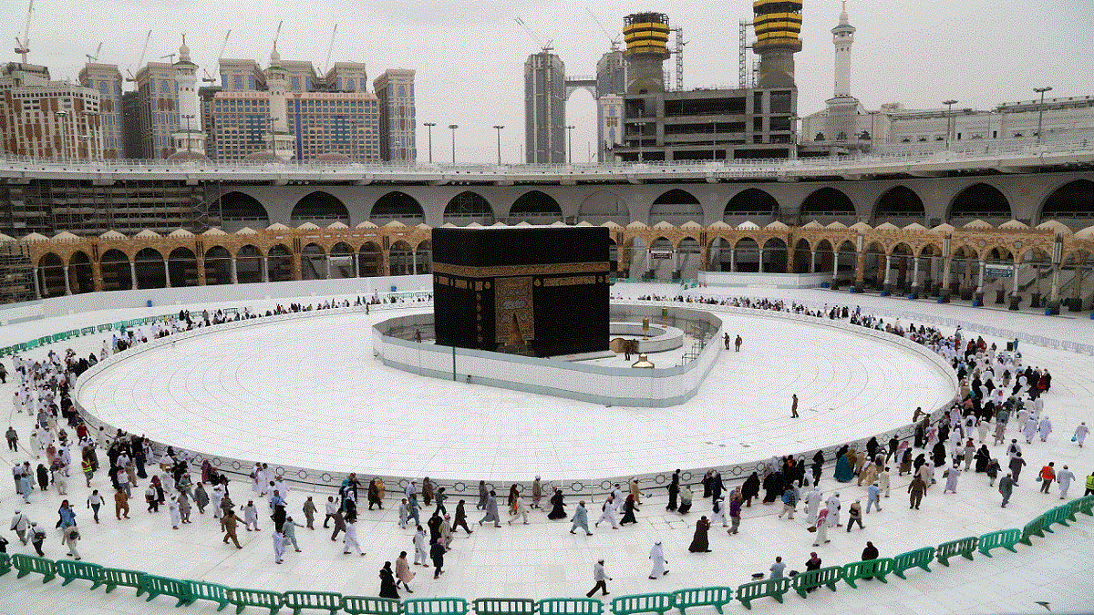 السعودية تعلن عن "ضوابط الحج" لهذا العام