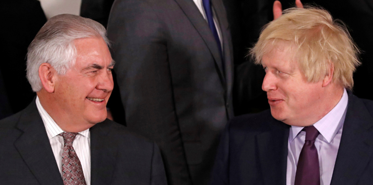 بريطانيا وأمريكا يطالبان أعضاء الناتو بزيادة الإنفاق على الدفاع