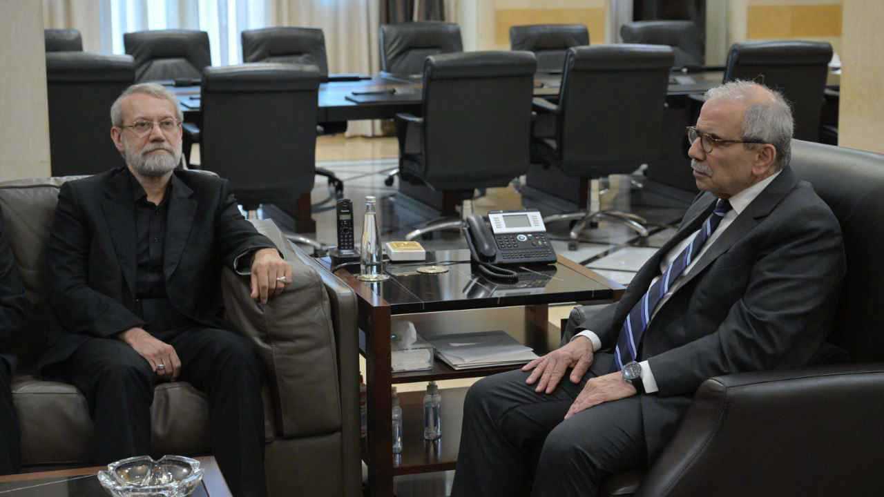 "إفلاس وفشل".. منشور للاريجاني يشعل الجدل في لبنان