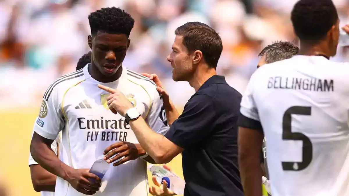 "مركز واحد" يثير شكوك ألونسو في تشكيل ريال مدريد