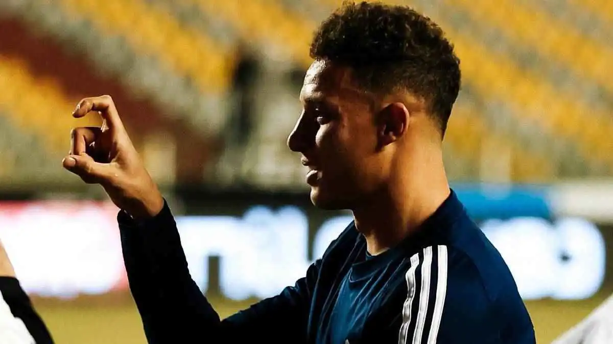 رد فعل إدارة إنبي بعد تجاوز أقطاي عبد الله ضد جماهير الزمالك