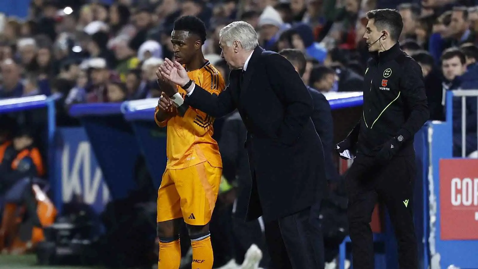 رسالة تحذير نارية.. أنشيلوتي يصعّد لهجته تجاه فينيسيوس