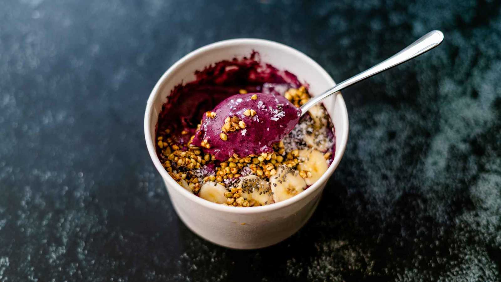 تظنها "صحية".. أطعمة شائعة "تقصّر العمر"