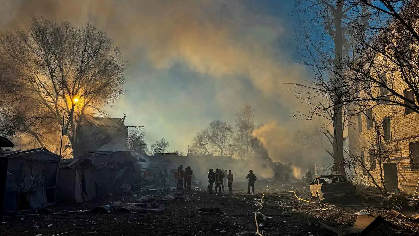كريمنشوك تحت النار.. "حرب الطاقة" تحتدم بين روسيا وأوكرانيا