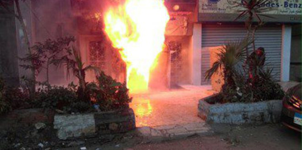 بالفيديو.. مقتل 16 شخصاً في هجوم مسلح على ملهى ليلي بمصر