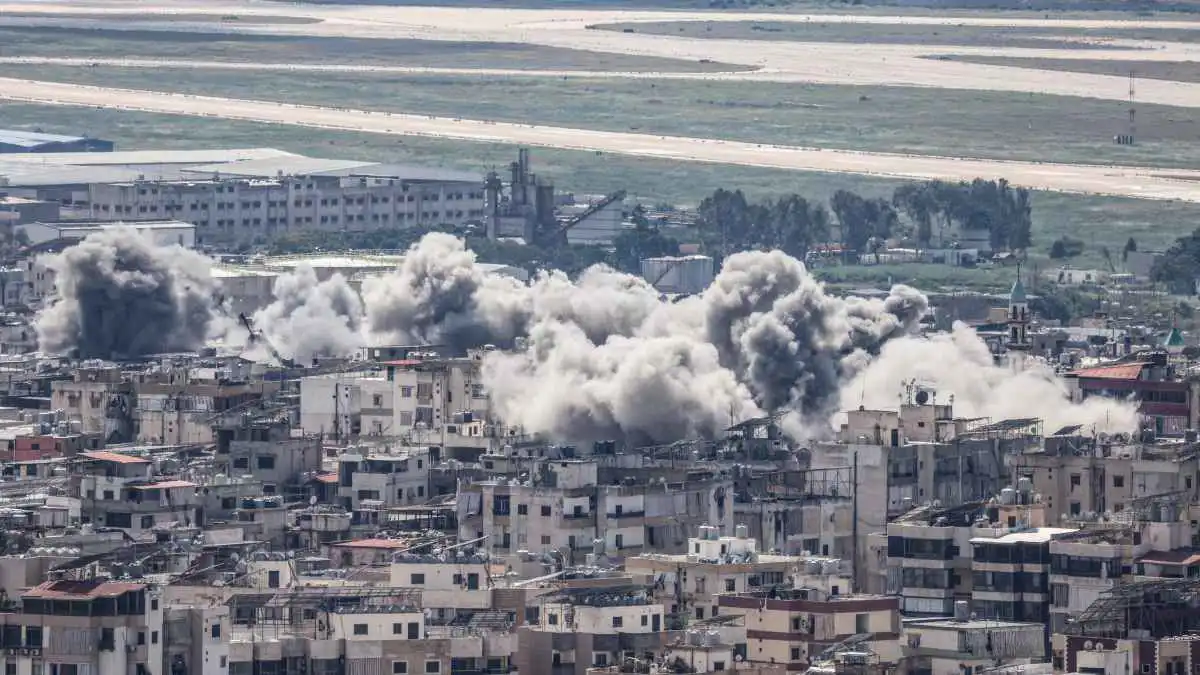 من الغارات الإسرائيلية على لبنان