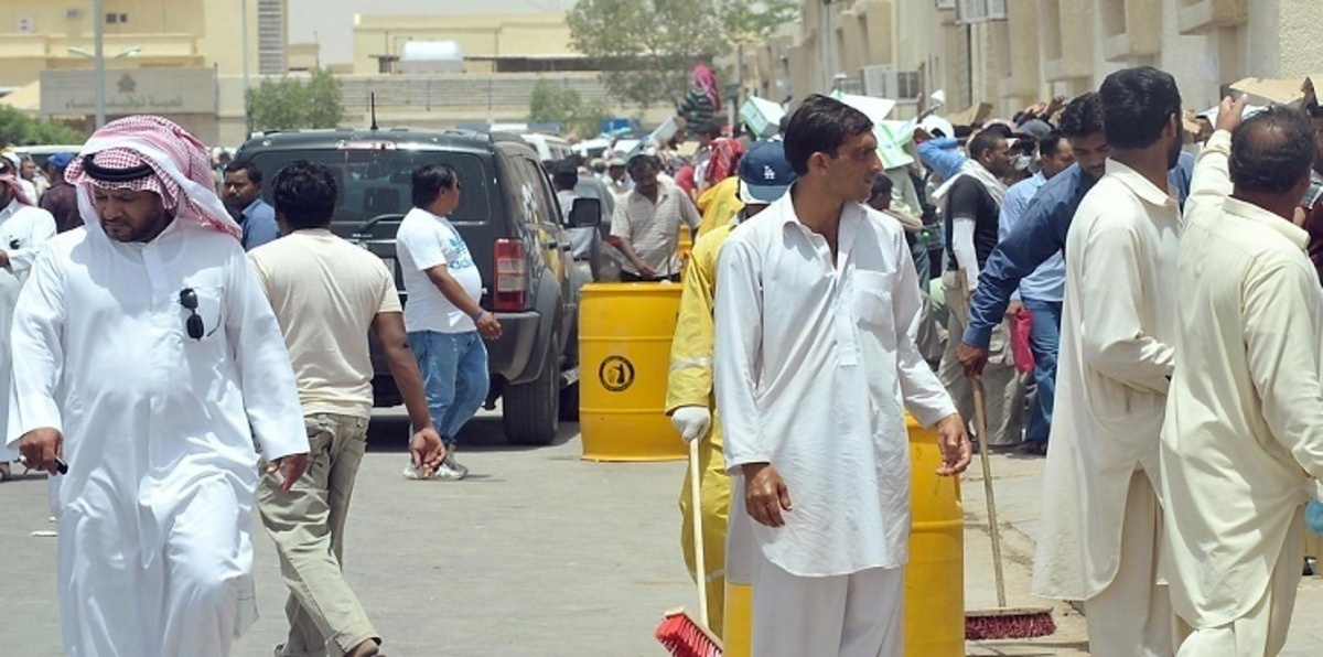 مقطع فيديو غامض يتسبب بموجة جدال حول وجود الوافدين في السعودية