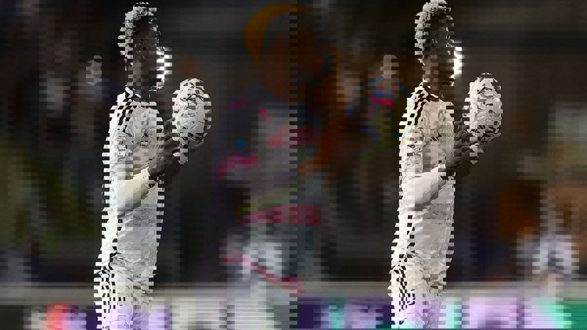 كشف تفاصيل جديدة في قضية ابتزاز بول بوغبا