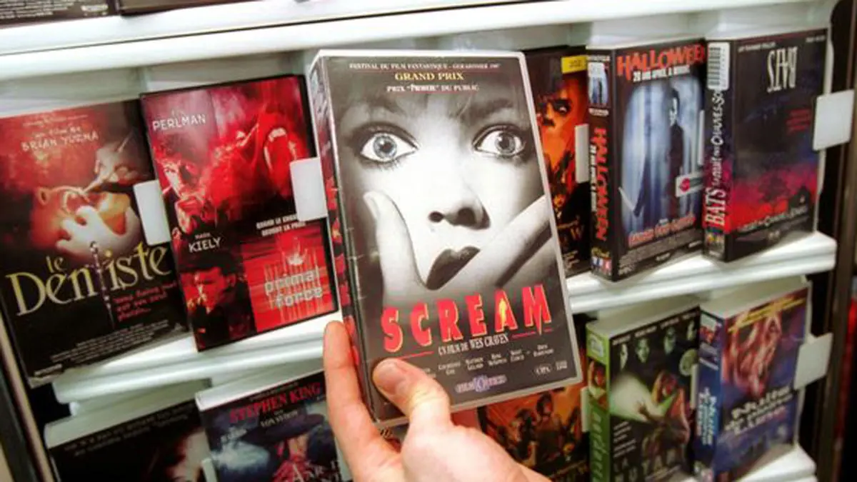 الحنين إلى الماضي ينعش سوق شرائط الفيديو القديمة