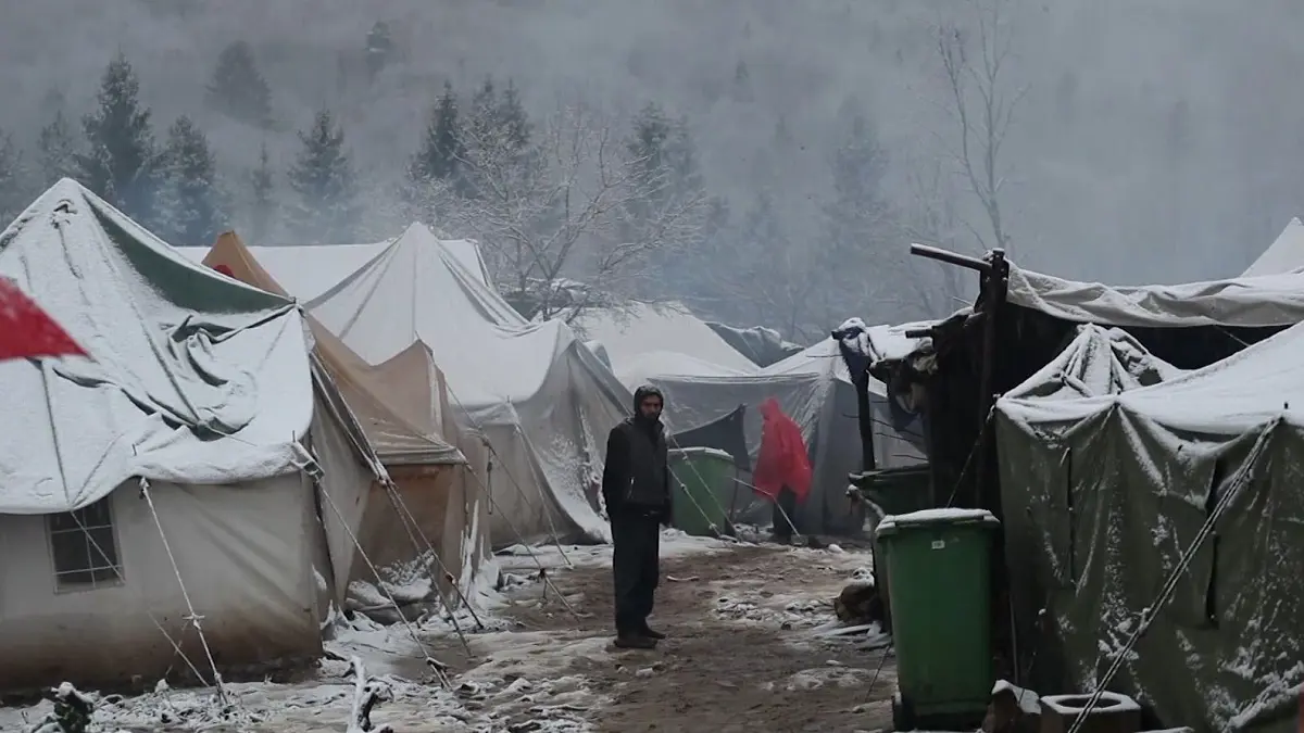 البوسنة تغلق "أسوأ" مخيم للمهاجرين في أوروبا‎